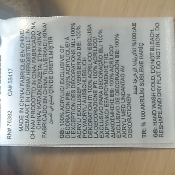 Kids Timberland Cuffed Beanie- Size 4-7 (NEW) - Picture 4 of 6